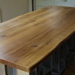 Holztischplatten, Massivholzplatten Eiche mit Baumkante bzw. Naturkante